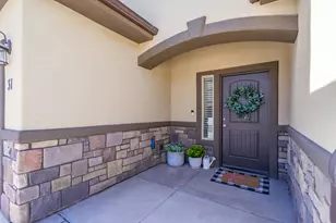 1001 W Curly Hollow Dr, Saint George, UT 84770 - Photo 7