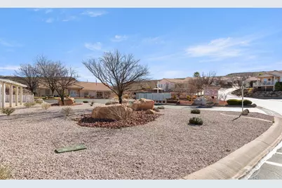 1360 E Telegraph St #93, Washington, UT 84780 - Photo 45