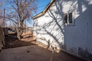 140 W 300 S, Parowan, UT 84761 - Photo 33