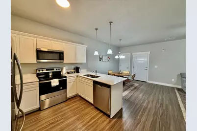 13584 S Hanley Ln #101, Riverton, UT 84096 - Photo 9