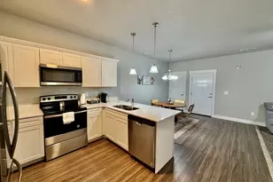 13584 S Hanley Ln, Riverton, UT 84096 - Photo 9