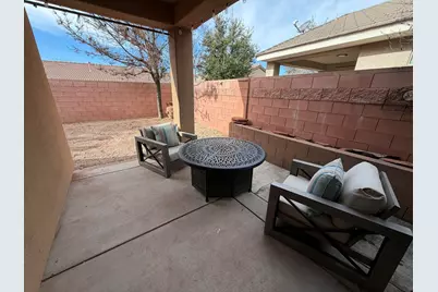 935 N Slow Creek Ln, Washington, UT 84780 - Photo 19