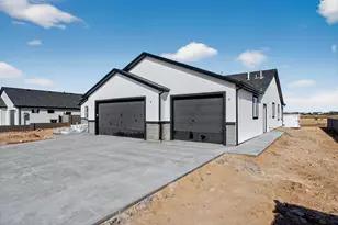 3868 W 925 North St, Cedar City, UT 84721 - Photo 3