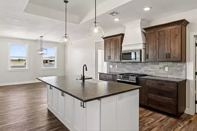 3868 W 925 North St, Cedar City, UT 84721 - Photo 13