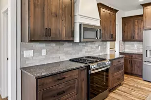 3868 W 925 North St, Cedar City, UT 84721 - Photo 15