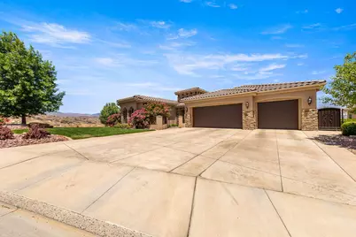 252 W Sir Monte Dr, Saint George, UT 84770 - Photo 3
