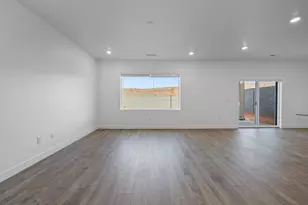 1513 S Sinawava Dr, Washington, UT 84780 - Photo 9