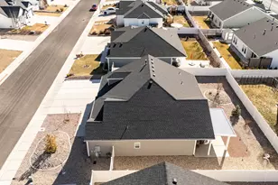 179 N Castle Dr, Cedar City, UT 84720 - Photo 41