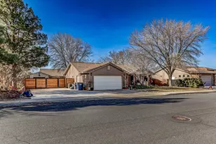 2350 S Pasture Ln, Washington, UT 84780 - Photo 5