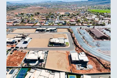 673 Coral Autumn Ln, Ivins, UT 84738 - Photo 9