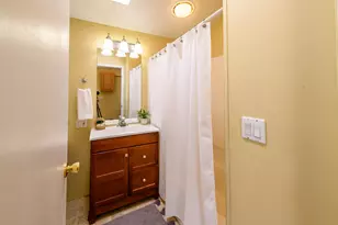 4400 W State St, Hurricane, UT 84737 - Photo 13