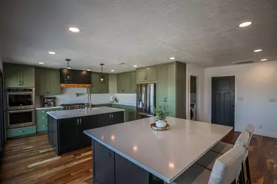 2261 S Engelmann Place, Saint George, UT 84790 - Photo 13