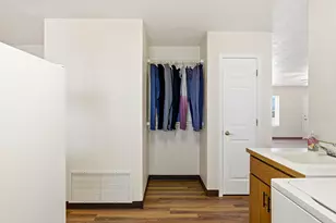 1424 S 5175 W, Cedar City, UT 84720 - Photo 27