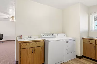 1424 S 5175 W, Cedar City, UT 84720 - Photo 25