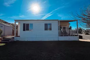 60 Cinder St, Hurricane, UT 84737 - Photo 9