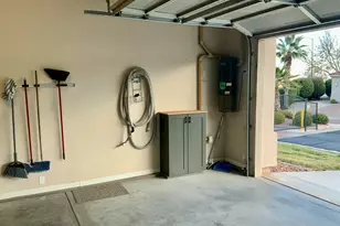 1042 W Hillview Dr, Washington, UT 84780 - Photo 33