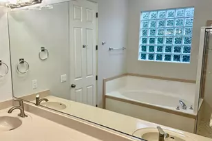 1042 W Hillview Dr, Washington, UT 84780 - Photo 23