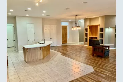 1042 W Hillview Dr, Washington, UT 84780 - Photo 11