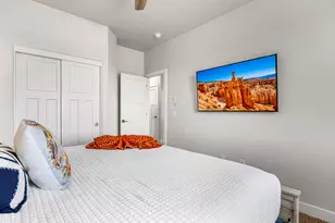 379 N Puerta Dr, Washington, UT 84780 - Photo 31