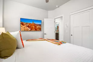 379 N Puerta Dr, Washington, UT 84780 - Photo 29