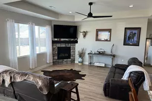 5010 N Bald Eagle Dr, Enoch, UT 84721 - Photo 7