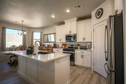 1452 W 540 N, Hurricane, UT 84737 - Photo 13