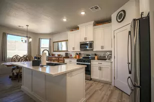 1452 W 540 N, Hurricane, UT 84737 - Photo 13
