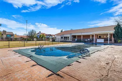 545 S Valley View Dr #15, Saint George, UT 84770 - Photo 31