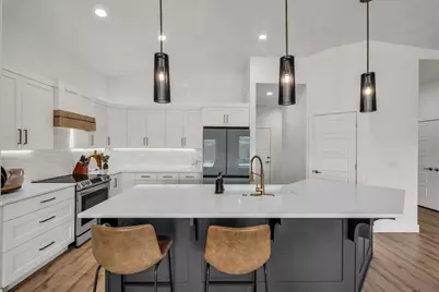 2112 E Honeycomb Dr, Saint George, UT 84790 - Photo 5