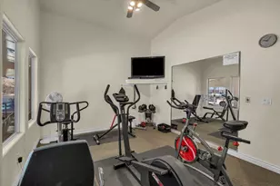 1360 E Telegraph St, Washington, UT 84780 - Photo 35