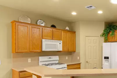 4985 S Seabrook Dr, Saint George, UT 84790 - Photo 5