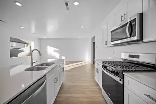 1537 S Fins Rd, Washington, UT 84780 - Photo 11