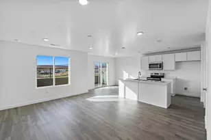 1752 S Forbidding Wy, Washington, UT 84780 - Photo 5
