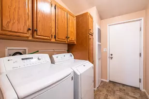 3929 W 40 N, Hurricane, UT 84737 - Photo 17