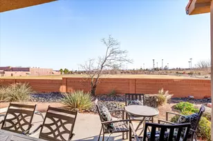 3800 Paradise Vlg Dr, Santa Clara, UT 84765 - Photo 43