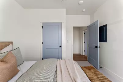 757 W Periwinkle Ln #201, Saint George, UT 84790 - Photo 13