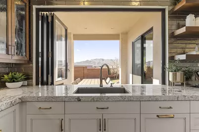 536 W Ithica Dr, Ivins, UT 84738 - Photo 21