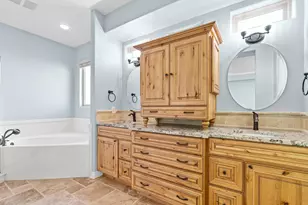 1185 W Vista View Dr, Washington, UT 84780 - Photo 15