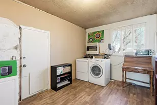 150 W 300 S, Parowan, UT 84761 - Photo 21