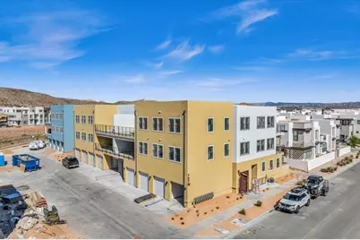 747 W Periwinkle Ln #302, Saint George, UT 84790 - Photo 23