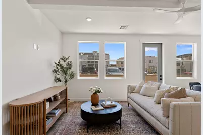 747 W Periwinkle Ln #301, Saint George, UT 84790 - Photo 9