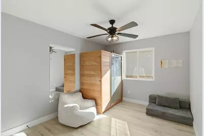 1033 N 2050 E, Saint George, UT 84770 - Photo 35