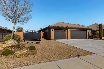992 W 4100 St S, Saint George, UT 84790 - Photo 27
