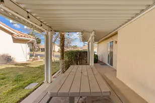1825 W Mathis Park Pl N, Saint George, UT 84770 - Photo 37