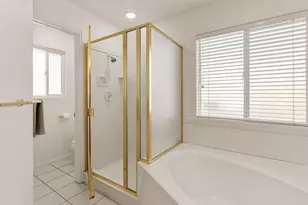 1825 W Mathis Park Pl N, Saint George, UT 84770 - Photo 33