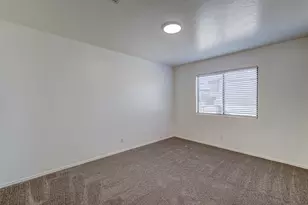 2746 W Circle Dr, Santa Clara, UT 84765 - Photo 23