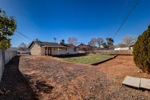 2746 W Circle Dr, Santa Clara, UT 84765 - Photo 31