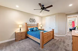 2111 N Coral Ridge Dr, Washington, UT 84780 - Photo 19