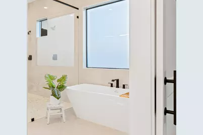 2773 E Cliff Shadow Dr, Saint George, UT 84790 - Photo 27