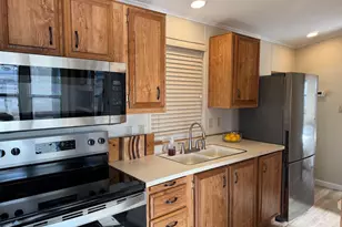 1150 W Red Hills Pkwy, Washington, UT 84780 - Photo 7
